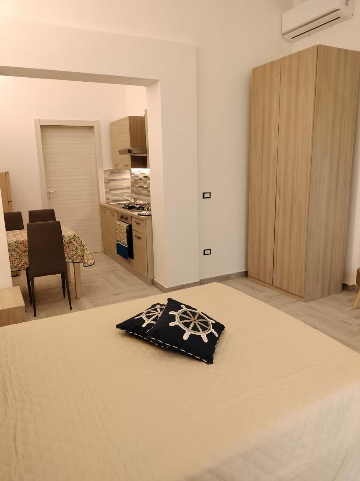 Acquazzurra Affittacamere Torre Lapillo Kamer foto