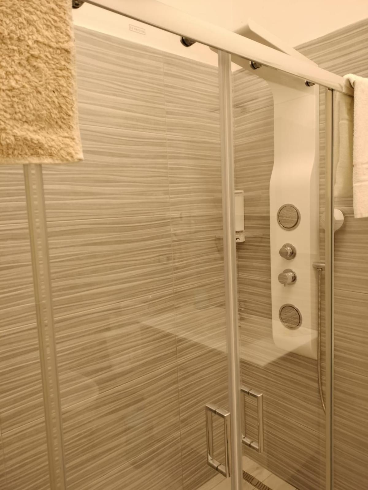 Acquazzurra Affittacamere Torre Lapillo Kamer foto