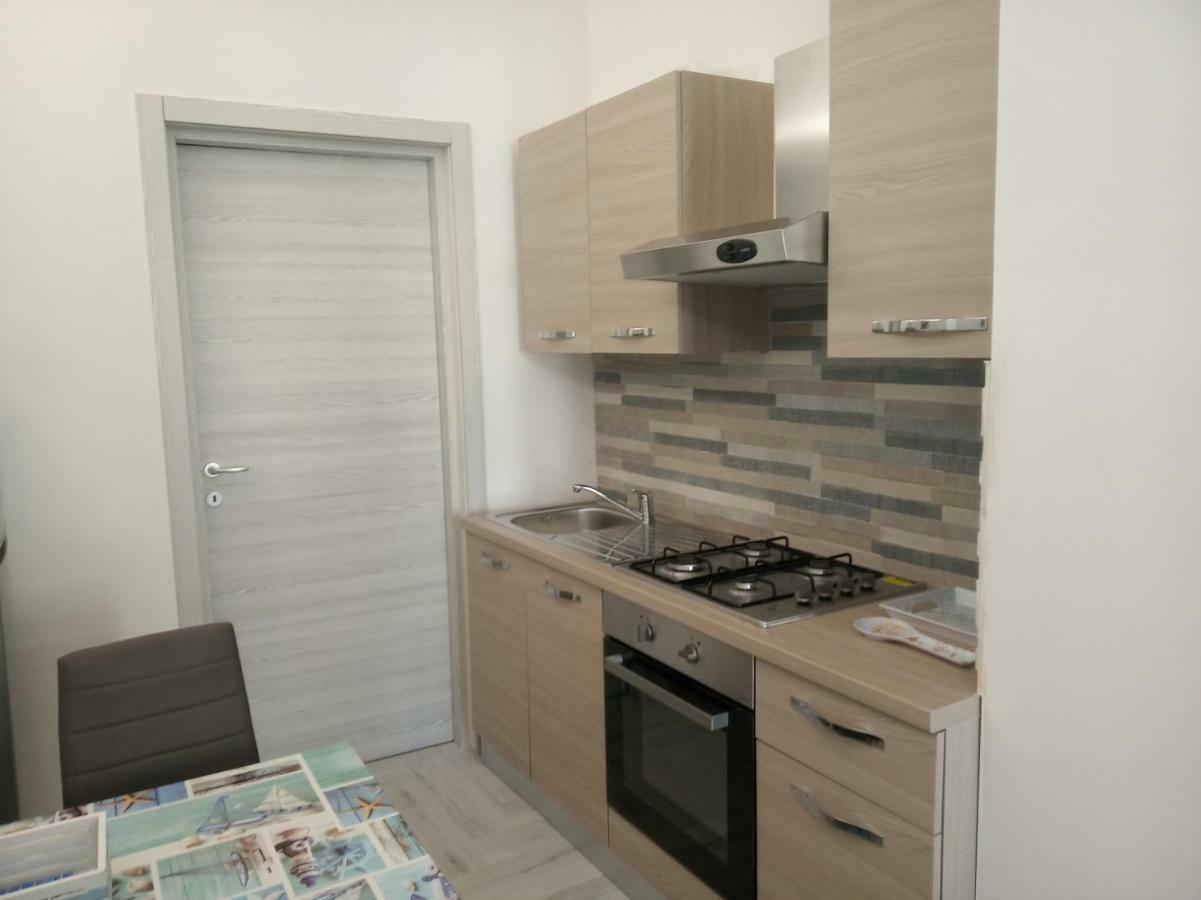Acquazzurra Affittacamere Torre Lapillo Buitenkant foto