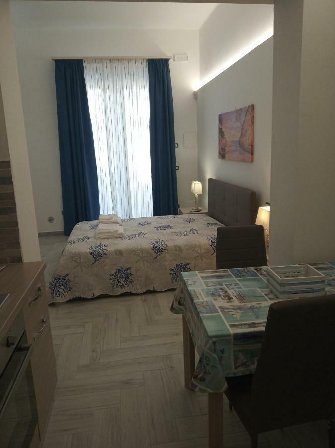 Acquazzurra Affittacamere Torre Lapillo Buitenkant foto