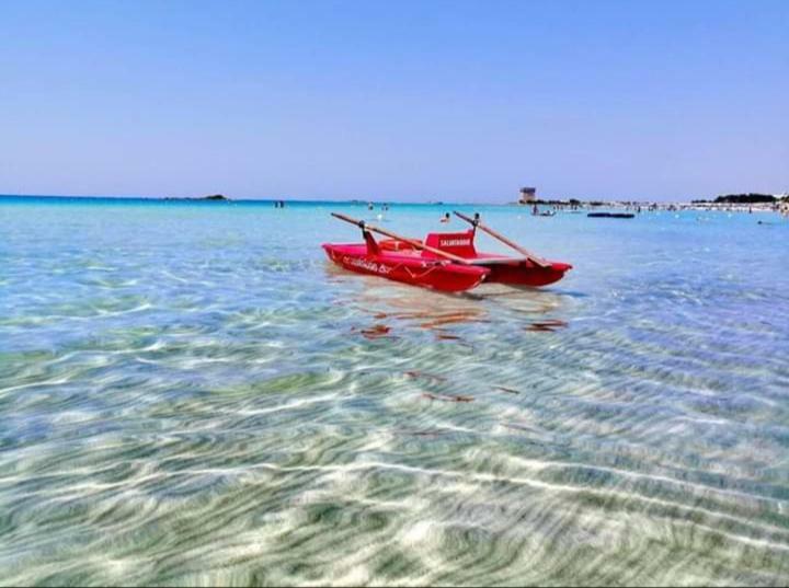 Acquazzurra Affittacamere Torre Lapillo Buitenkant foto